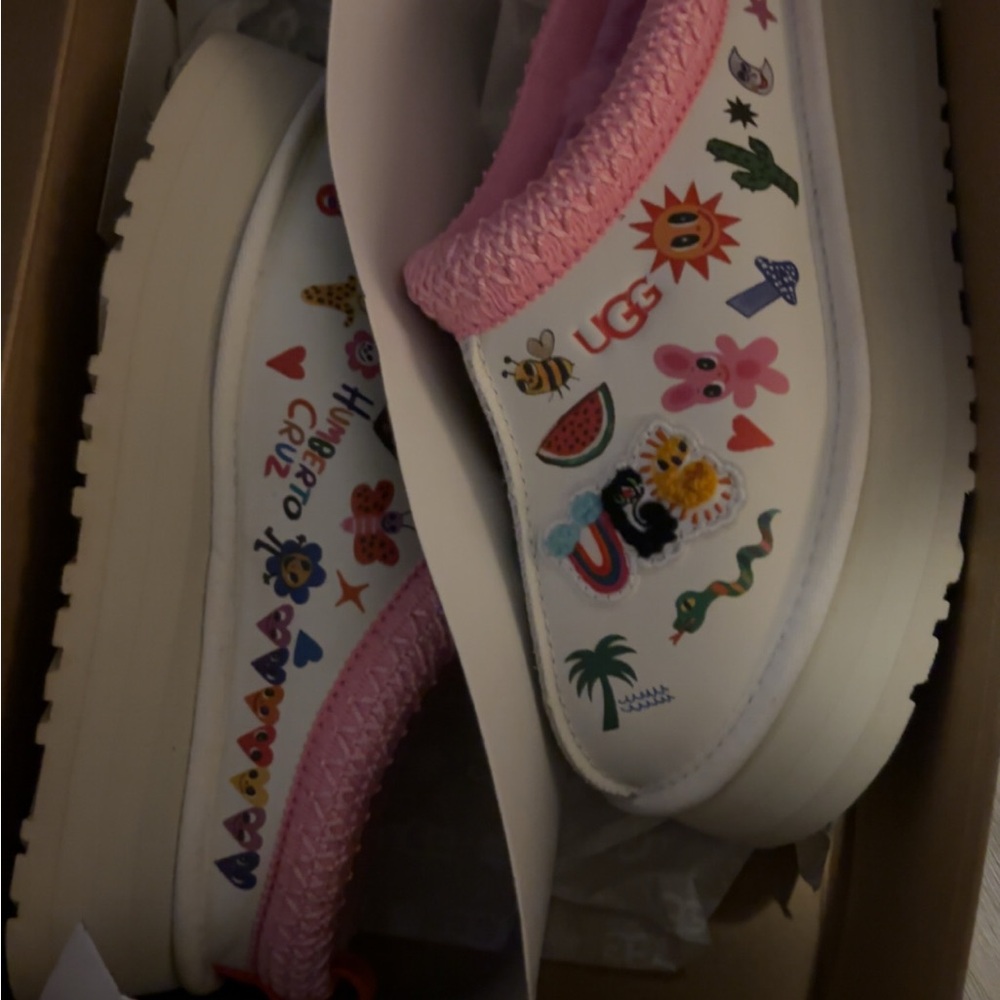 COPY - UGG White and Pink Slippers with Playful Design